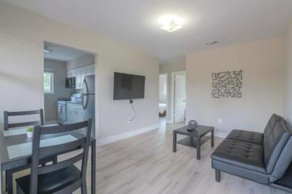 Contemporary 2BR Apartment in midtown Wynwood miami Florida